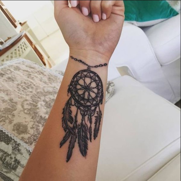 dreamcatcher tattoos for wrist