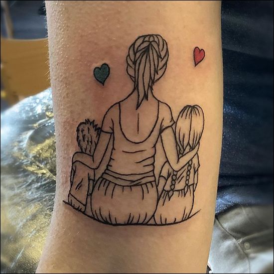 10 best tattoos your mother will actually want to get with you