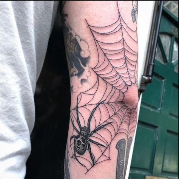 Black widow in Brisbane  Black widow tattoo Black widow spider tattoo  Tattoo designs and meanings