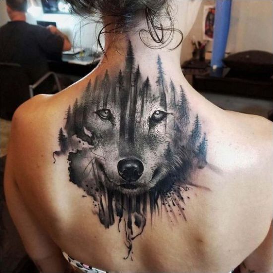 wolf face tattoos designs on back and neck