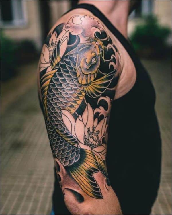 shoulder koi fish tattoo