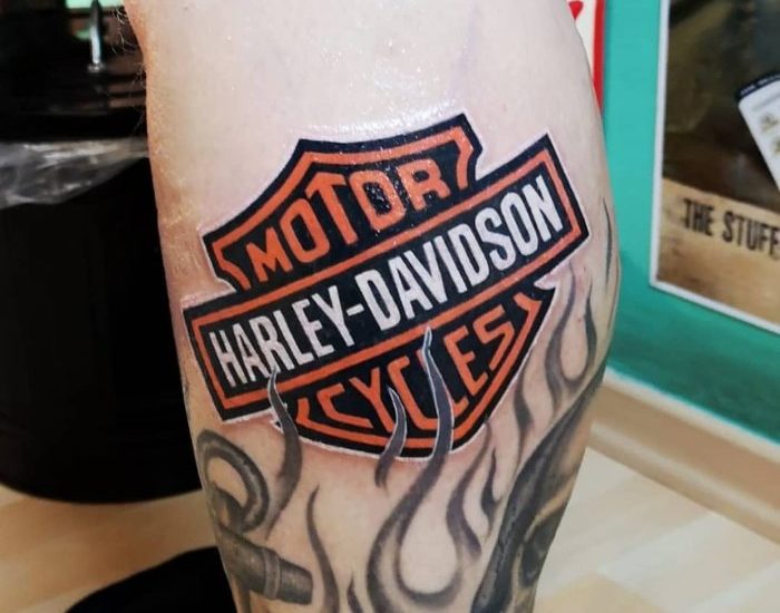 Harley Davidson motorcycle with flames tattoo designs
